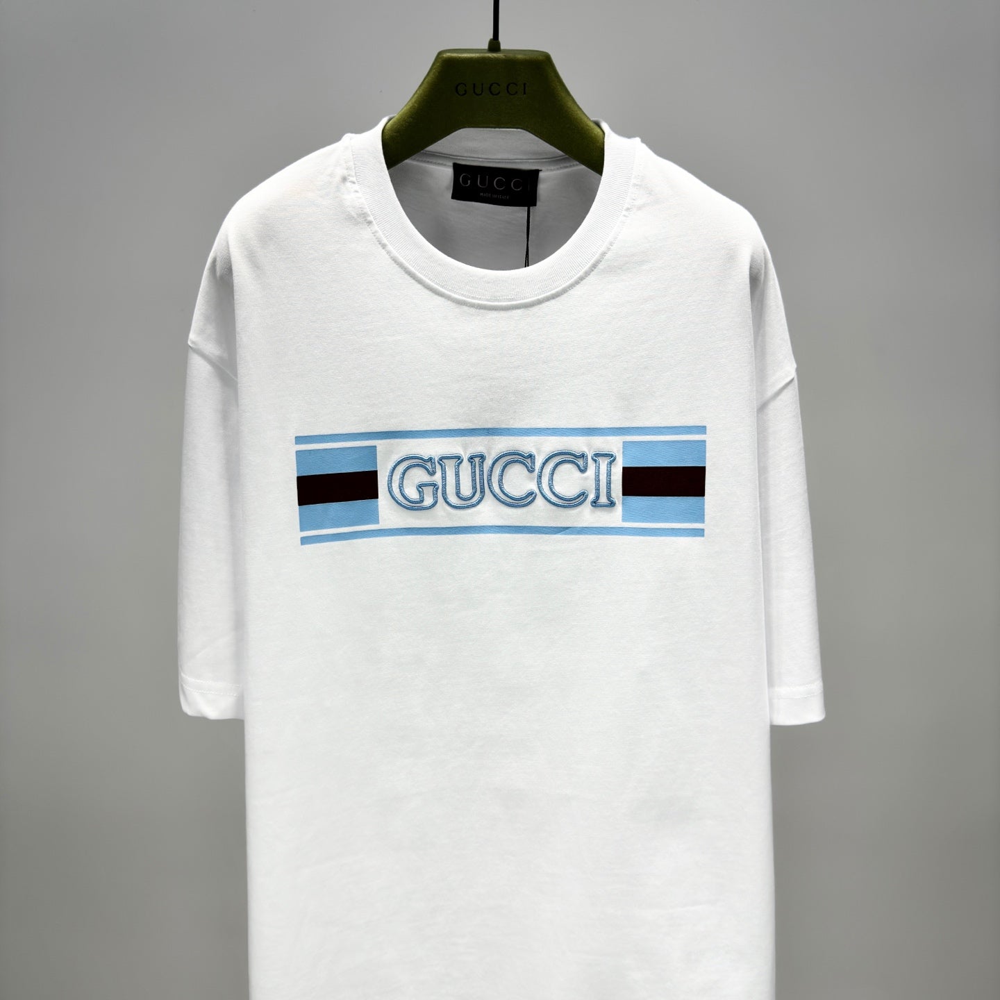 T-shirt is defined by a Web banner print