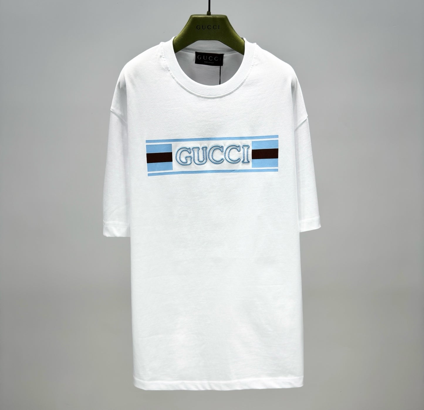 T-shirt is defined by a Web banner print