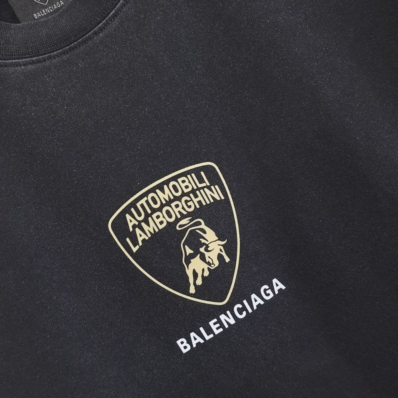 Тениска BALENCIAGA