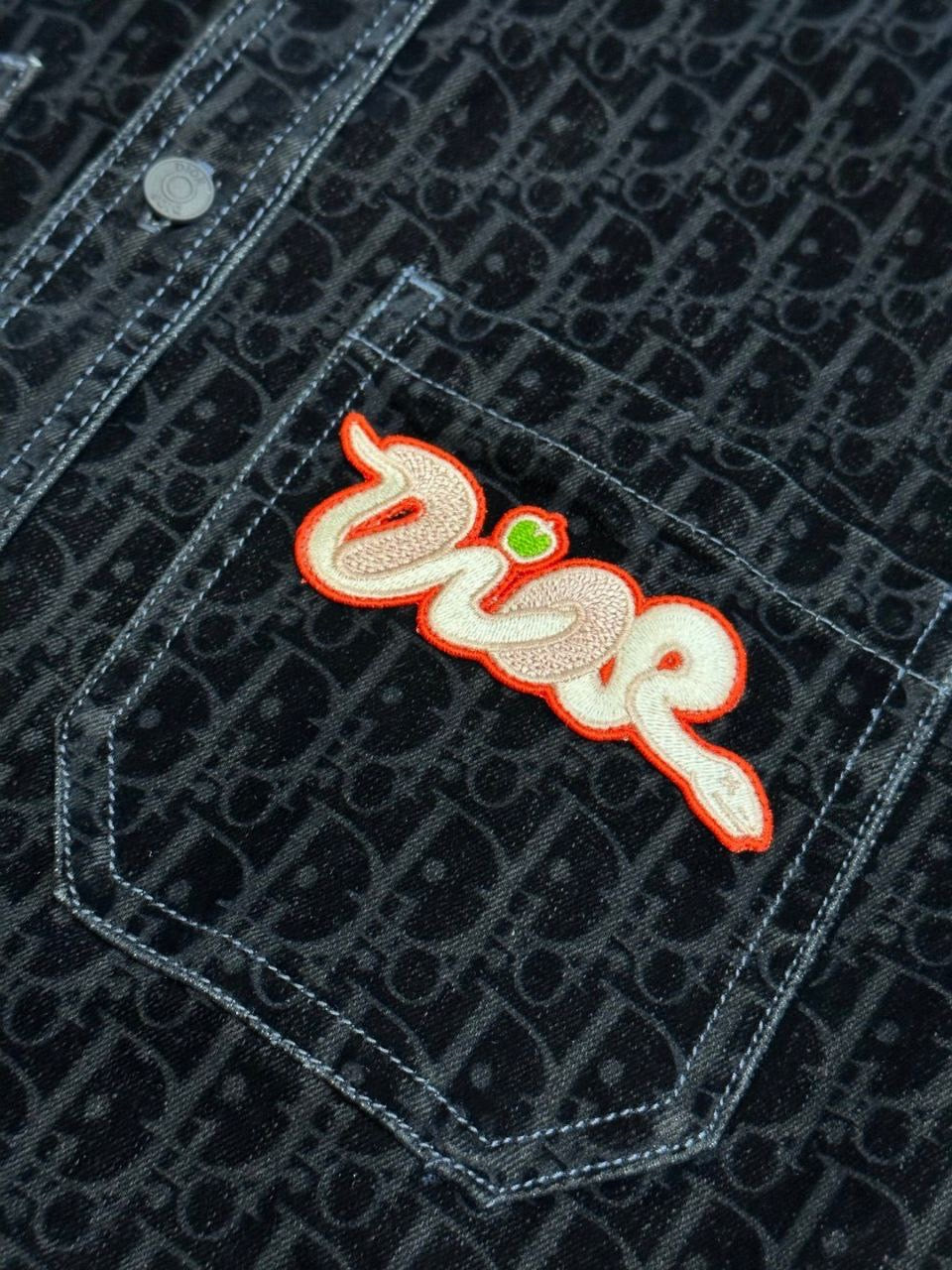 Риза D